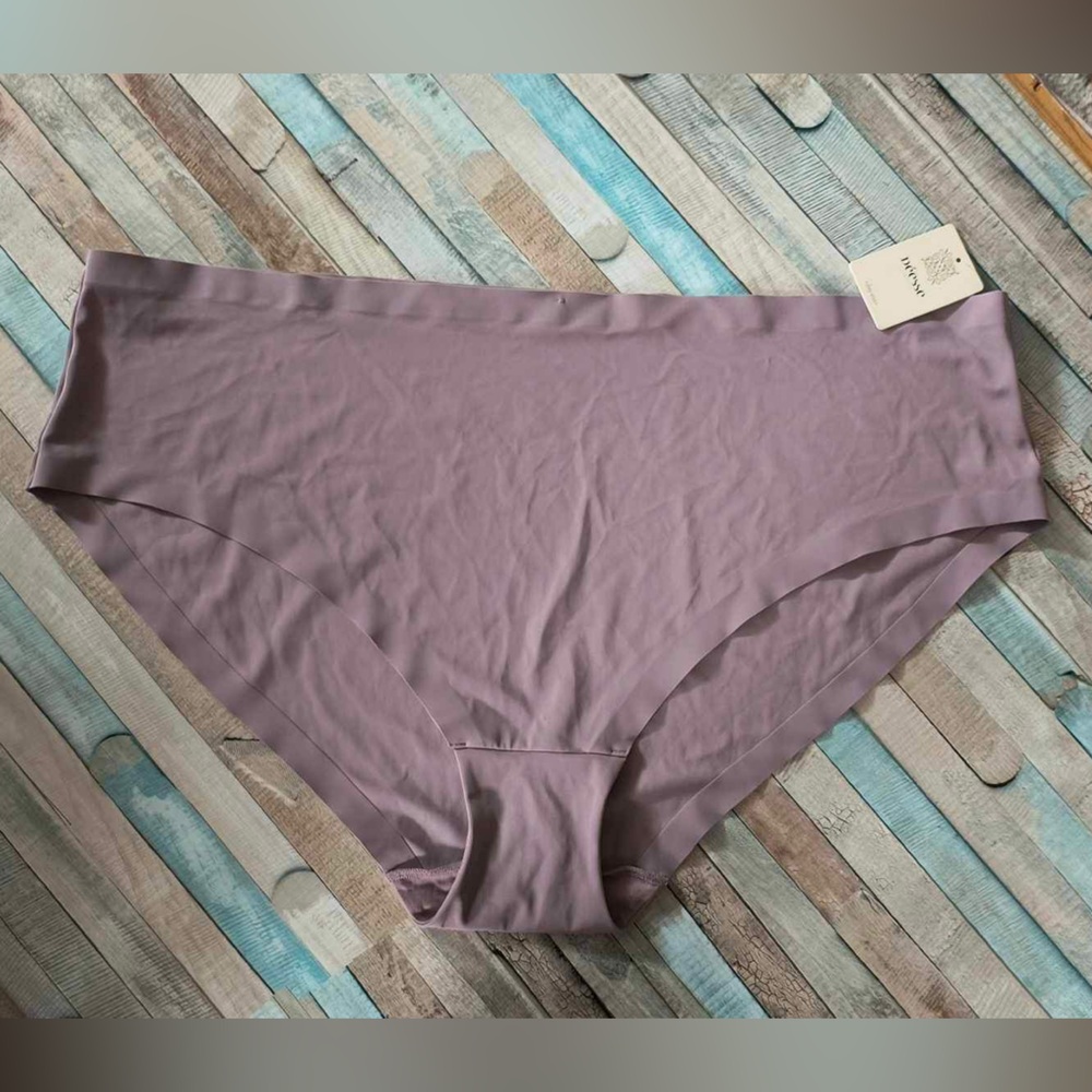 Deesse Invisible high cut brief 4x